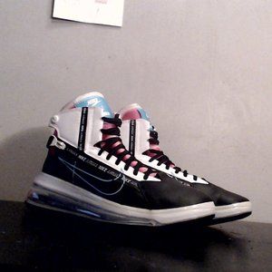 NIKE AIR MAX 720 SATURN SOUTH BEACH SIZE 9.5